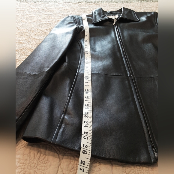 CASUAL CORNER ANNEX, BEAUTIFUL GENUINE BLACK LEATHER JACKET, SIZE SMALL - Picture 7 of 16